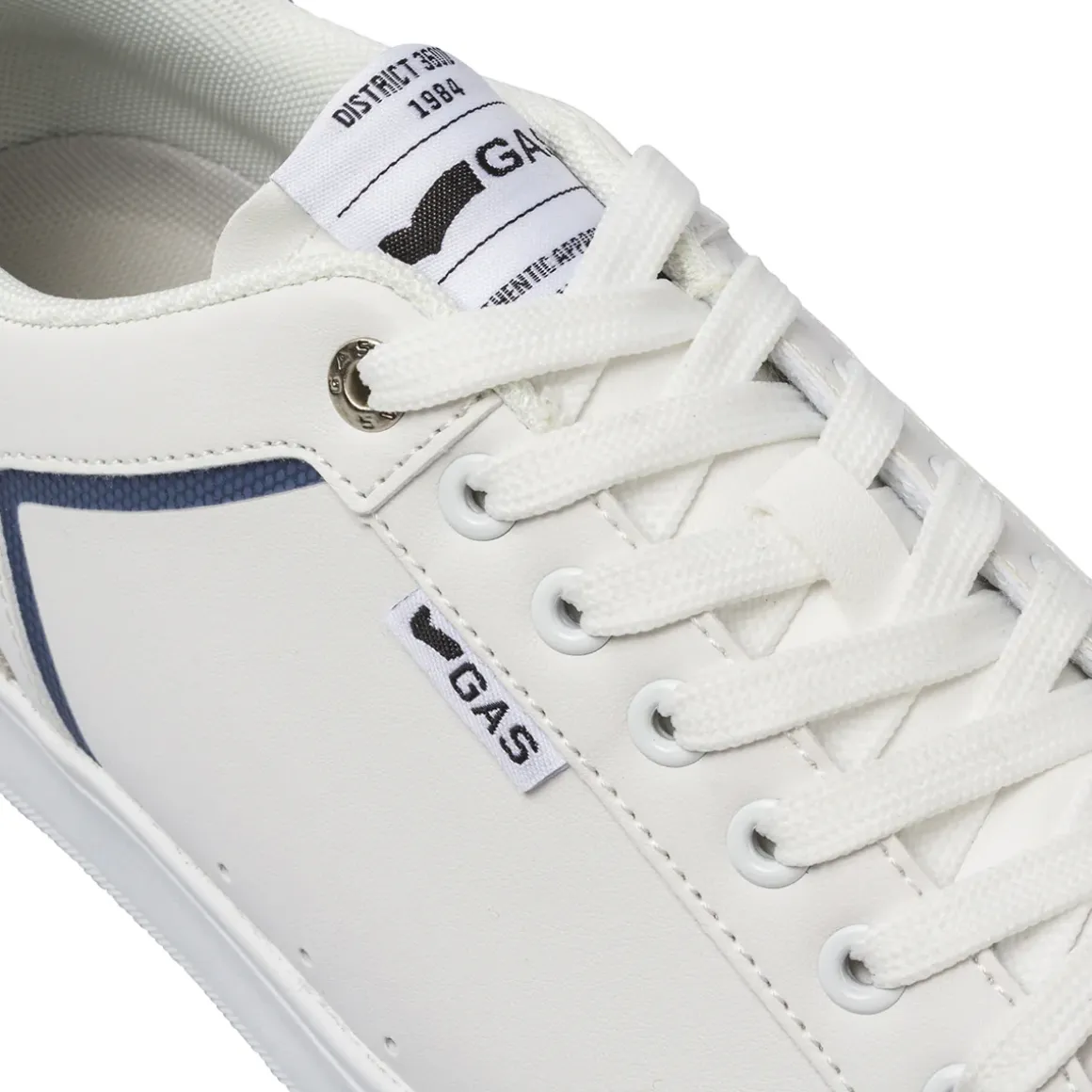 Sneakers da uomo bianche con dettagli blu e inserti grigi Gas