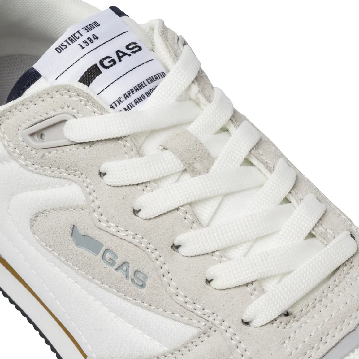 Sneakers da Uomo bianche con inserti grigi effetto scamosciato Gas