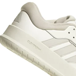 Sneakers da uomo bianche off -white e beige con logo adidas Court 24