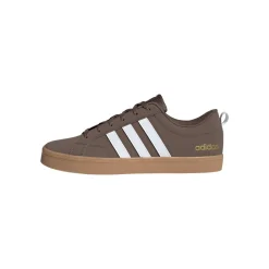Sneakers da Uomo marroni con iconico logo bianco adidas VS PACE 2.0
