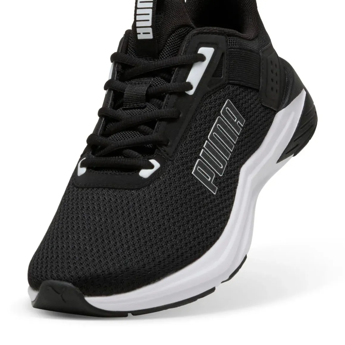 Sneakers da Uomo nere in tessuto mesh traspirante Puma Wave