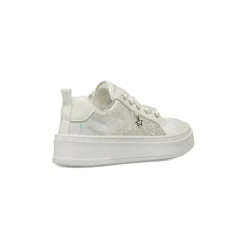 Sneakers Dieci Baci da bambina bianche con pizzo lacci in raso e charm