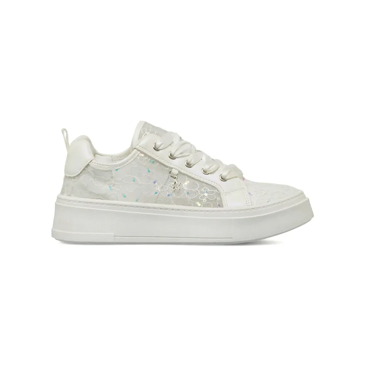 Sneakers Dieci Baci da bambina bianche con pizzo lacci in raso e charm