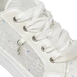 Sneakers Dieci Baci da bambina bianche con pizzo lacci in raso e charm