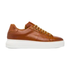 Sneakers eleganti da uomo in pelle marroni Primo Piano