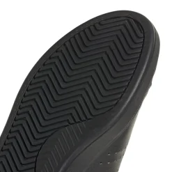 Sneakers nere da Uomo con dettagli traforati adidas Advantage 2.0