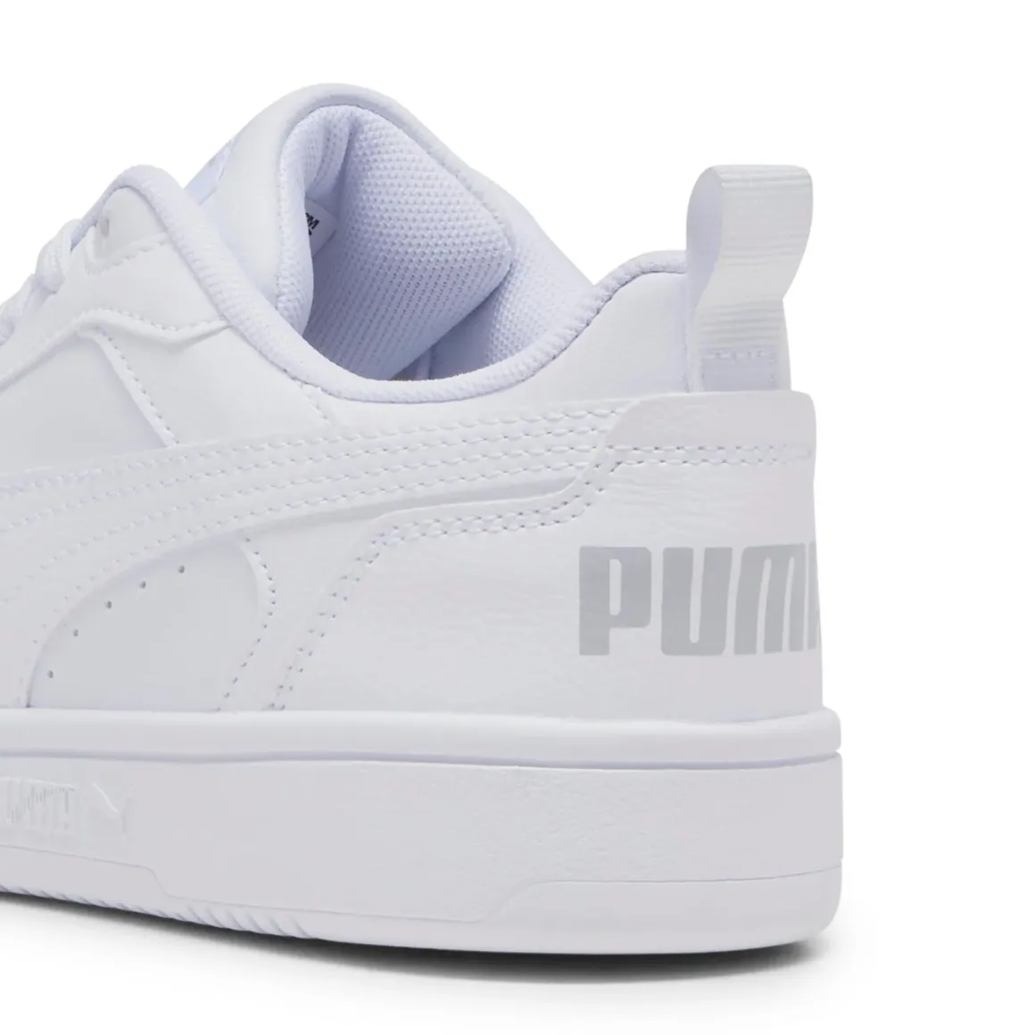 Sneakers ragazza e ragazzo bianche con logo Puma Rebound V6 Low