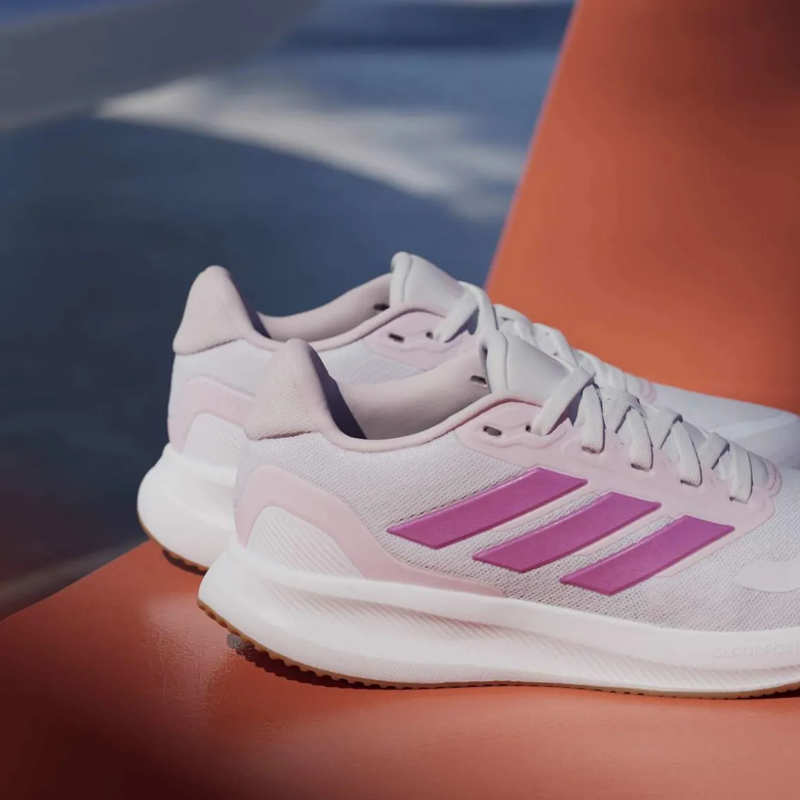 Sneakers Sport da donna bianche in mesh adidas RUNFALCON 5