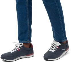 Sneakers traforate blu da uomo con dettaglio a contrasto e logo Ducati