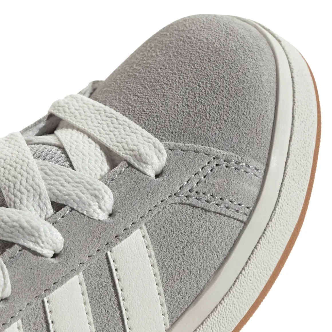 Sneakers unisex grigie effetto scamosciato adidas Grand Court 00s