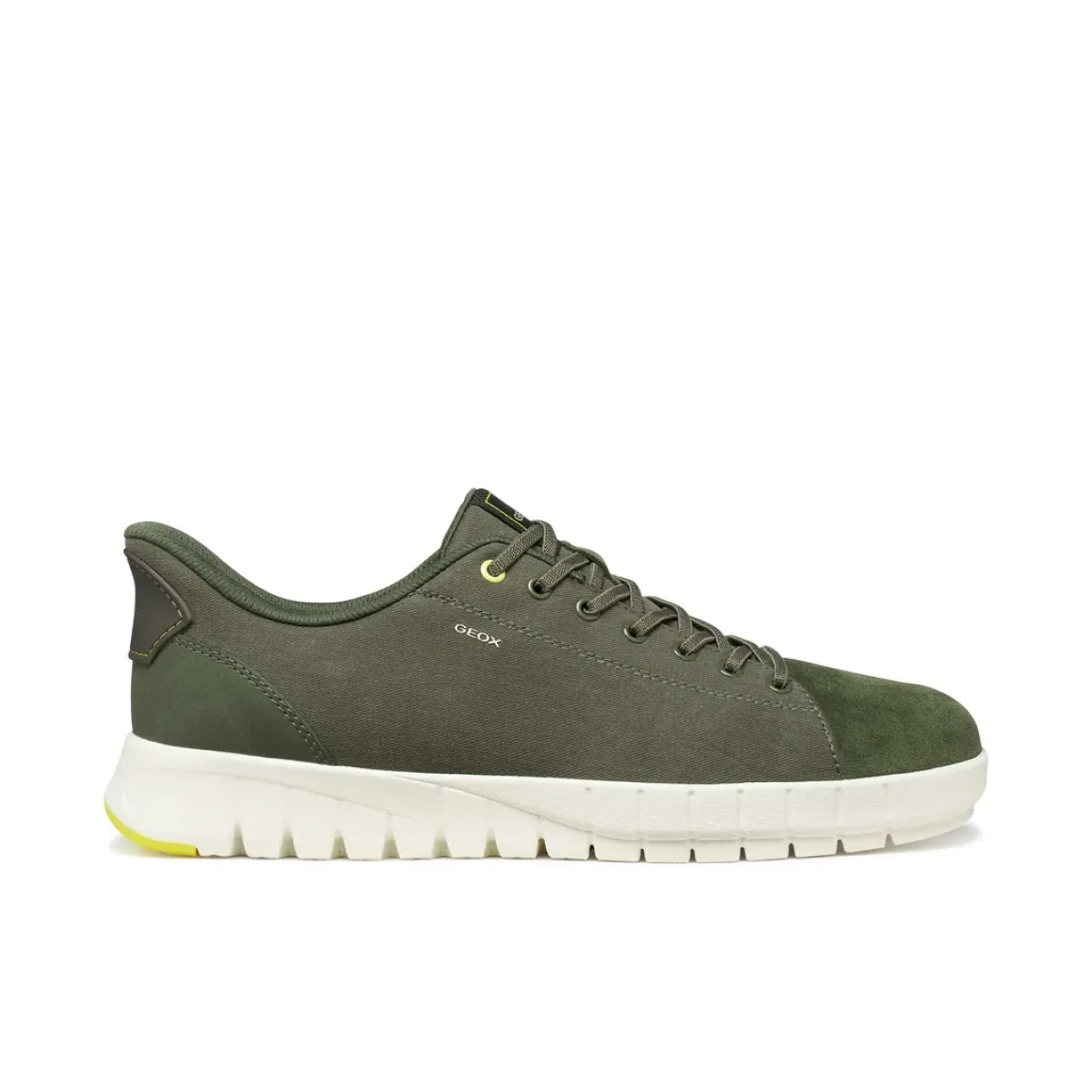 Sneakers Verdi Uomo con effetto scamosciato e suola traspirante Geox Fast In