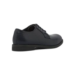 Stringate derby da uomo blu con texture traforata Riflessi Urbani