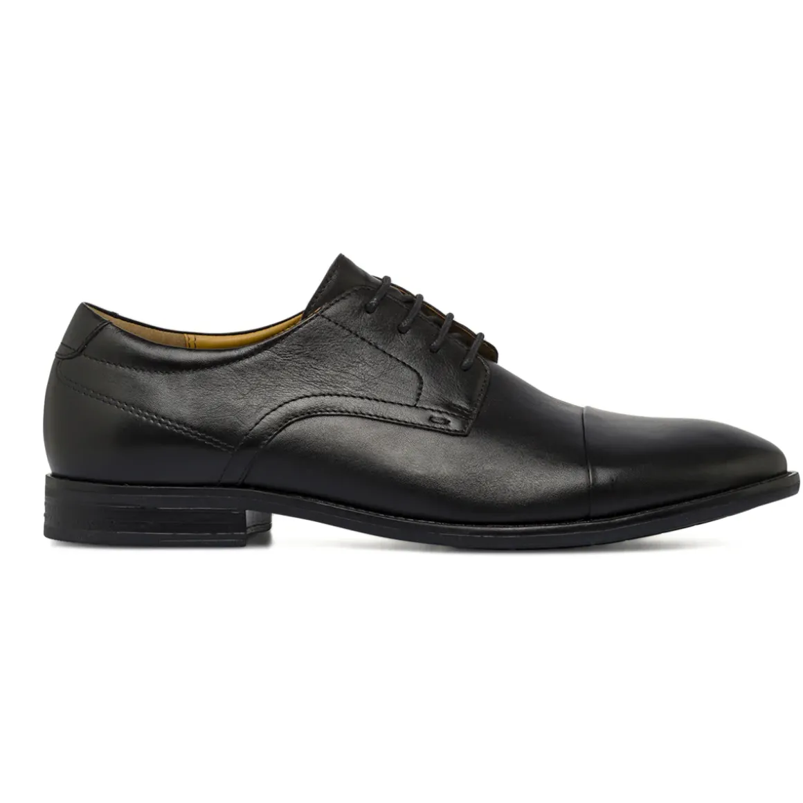 Stringate Derby da Uomo nere in pelle con design classico Primopiano