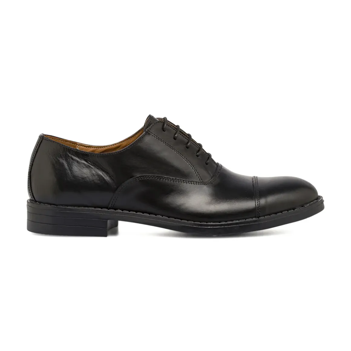 Stringate Oxford nere da Uomo in morbida pelle Primopiano