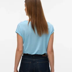 T-shirt Azzurra da Donna con maniche corte e risvolto Vero Moda
