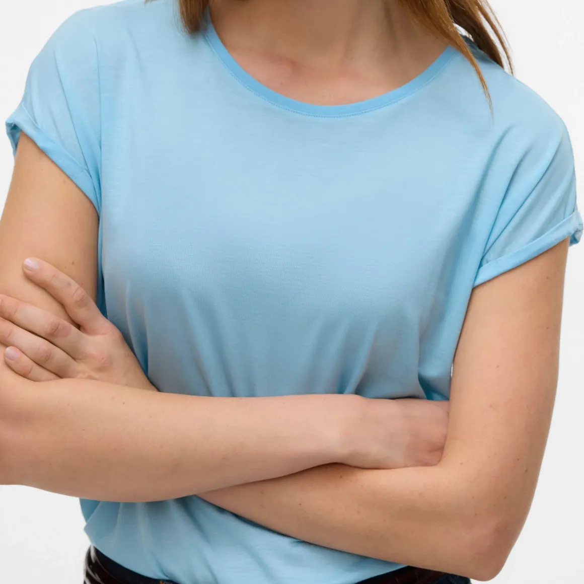 T-shirt Azzurra da Donna con maniche corte e risvolto Vero Moda