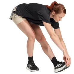 T-shirt sportiva da Donna nera tecnica traspirante ClimaCool adidas