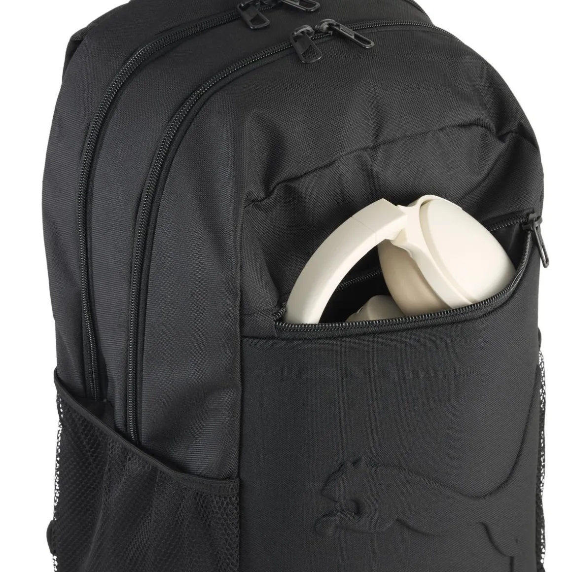 Zaino sportivo nero con logo in rilievo e chiusura zip Puma